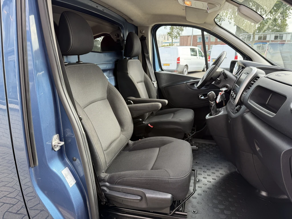 Renault Trafic – foto 16