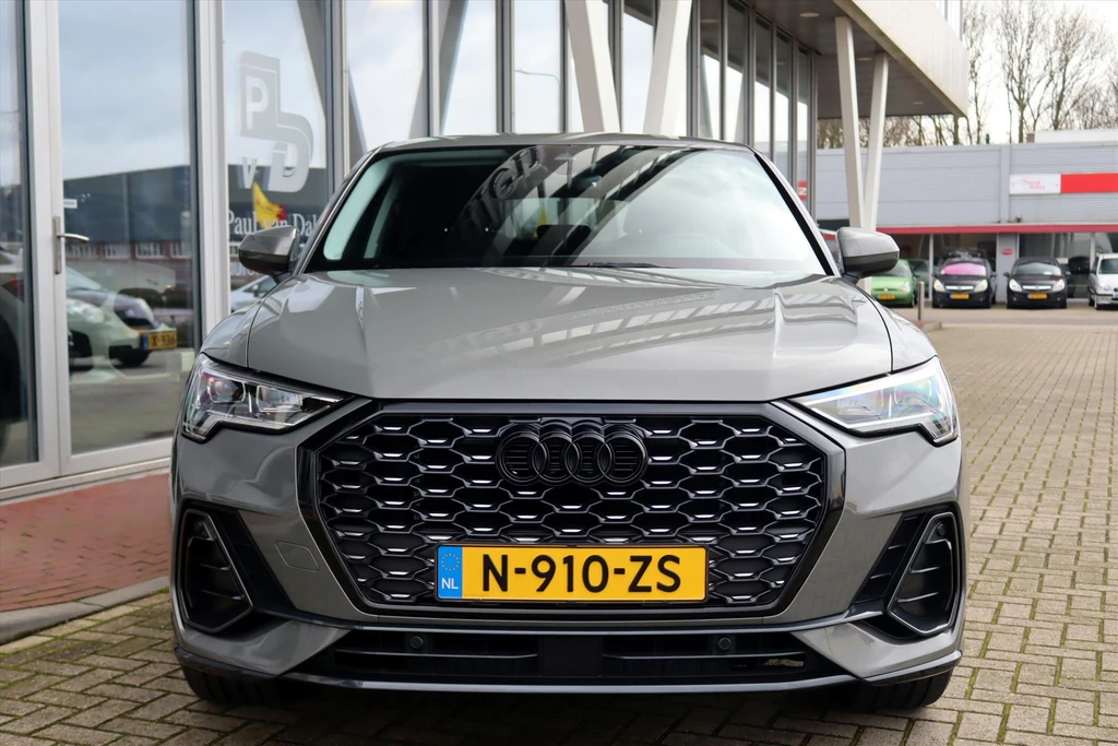 Audi Q3 – foto 11