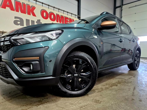 Dacia Sandero Stepway 1.0 TCe 90PK Extreme + LED|Keyless|Navi|Apple|Android|Dodehoek|Climate|Cruise|Camera|PDC|16"LMV