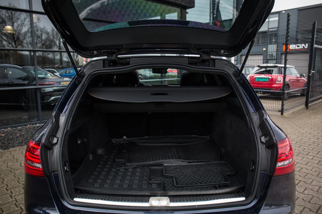 Mercedes-Benz C-Klasse – foto 29