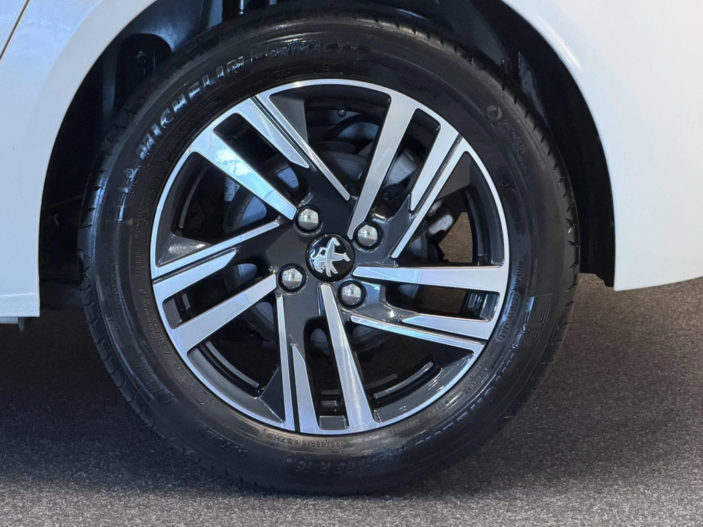 Peugeot 208 – foto 37