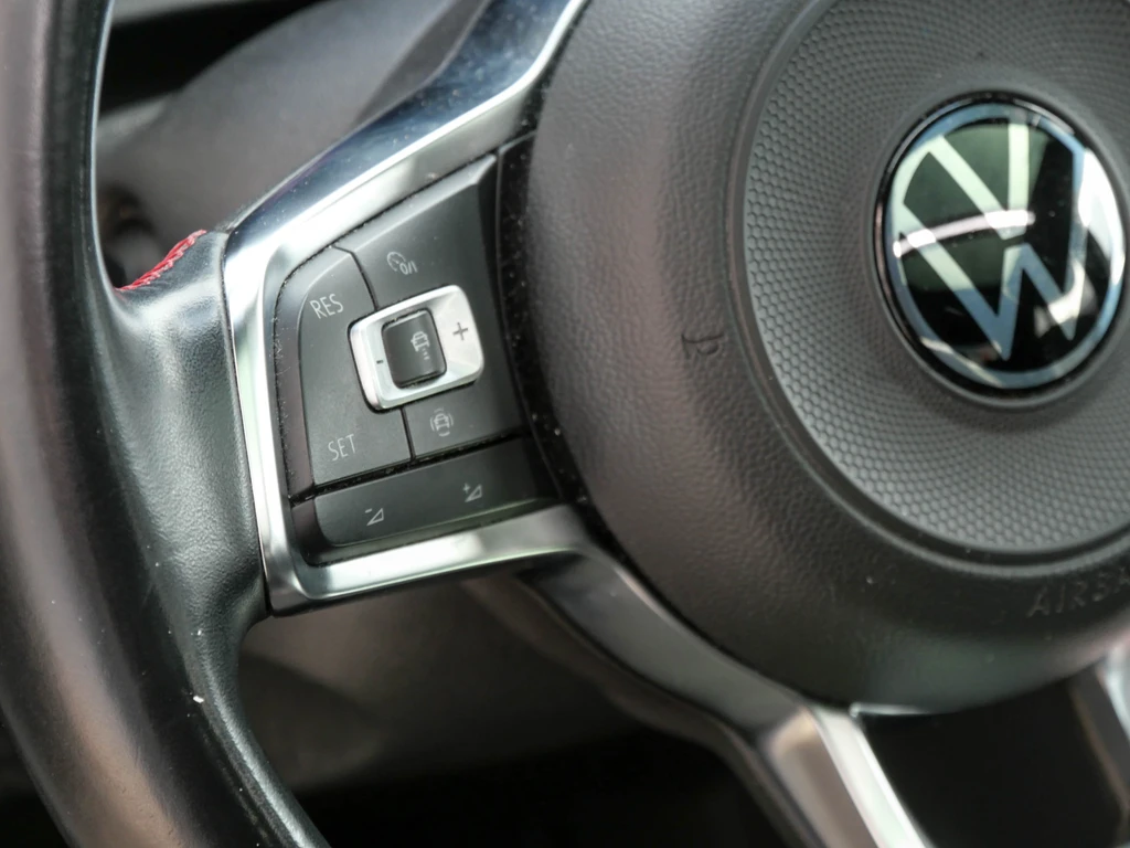 Volkswagen T-Roc – foto 11