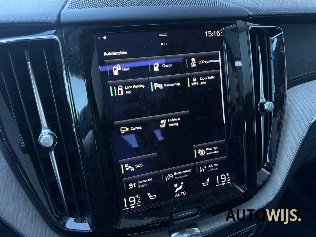 Volvo XC60 – foto 20