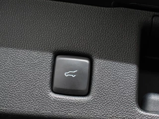 Ford Kuga – thumbnail 27