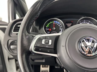 Volkswagen Golf – thumbnail 19