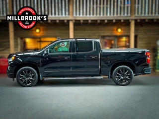 Chevrolet Silverado – thumbnail 4