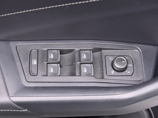 Volkswagen T-Roc – thumbnail 30
