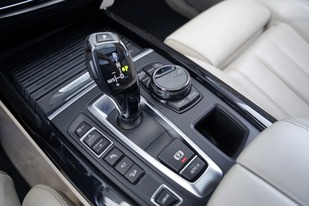 BMW X5 – foto 11