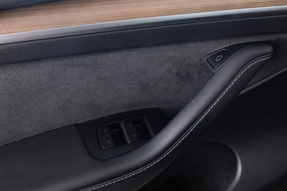 Tesla Model Y – foto 15