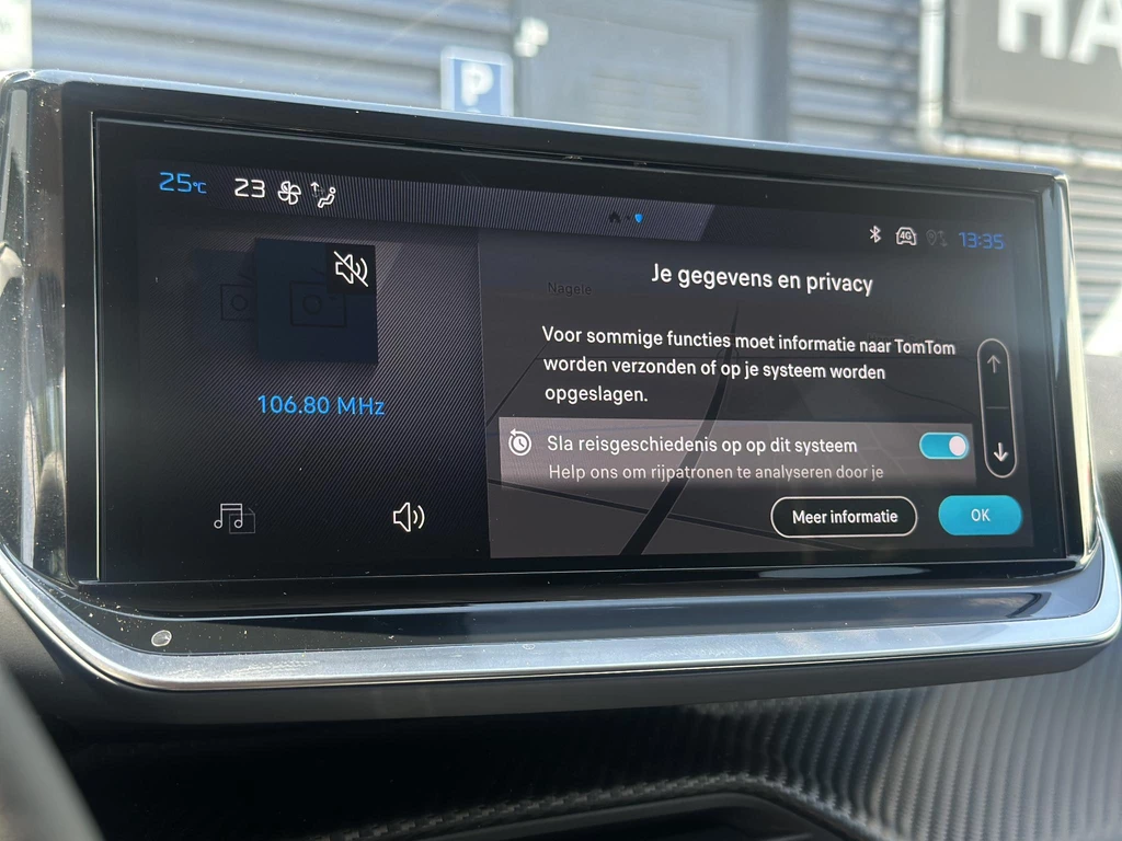 Peugeot 208 – foto 15