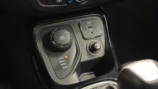 Jeep Compass – thumbnail 33