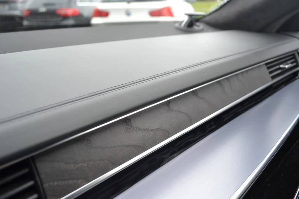 Audi A8 – foto 13