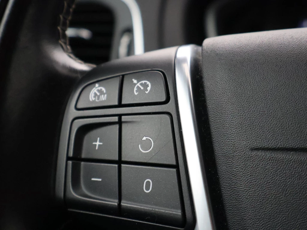 Volvo V40 – foto 28