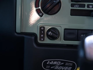 Land Rover Defender – thumbnail 54