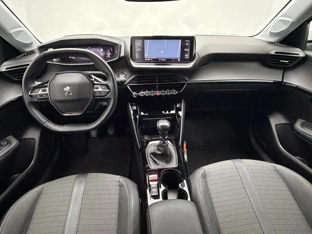 Peugeot 208 – foto 9