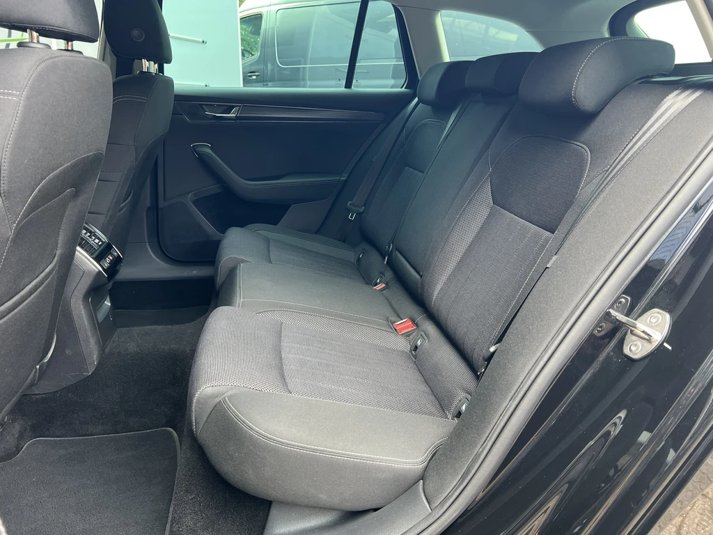 Škoda Superb – foto 18