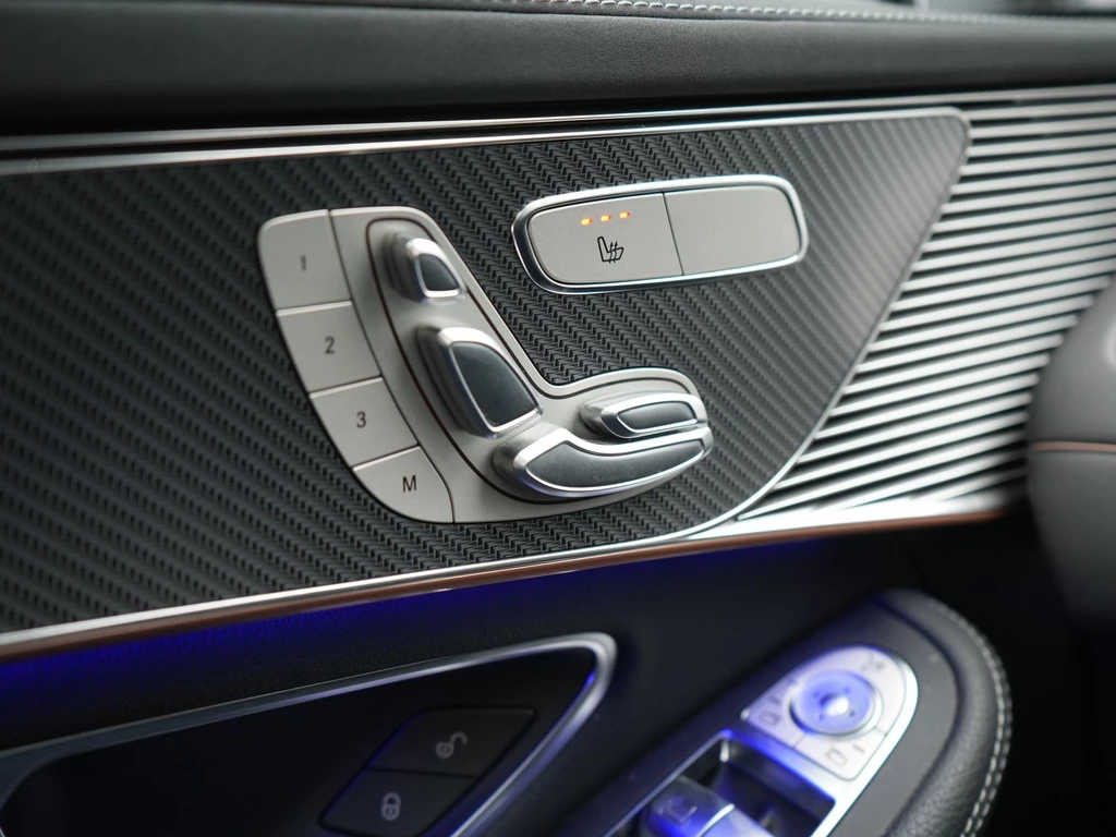 Mercedes-Benz EQC – foto 18