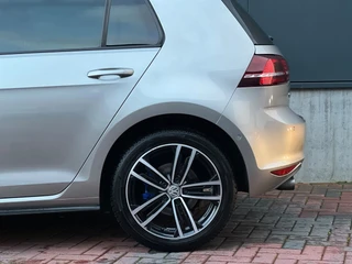 Volkswagen Golf – thumbnail 7