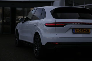 Porsche Cayenne – thumbnail 6
