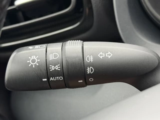 Toyota Yaris – thumbnail 13
