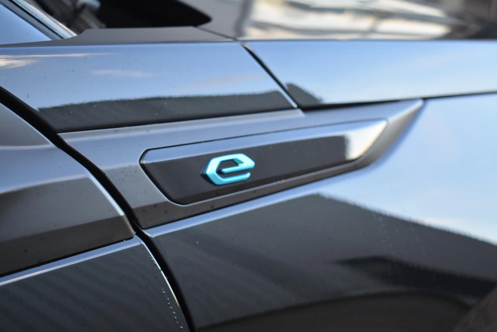 Peugeot e-2008 – foto 9