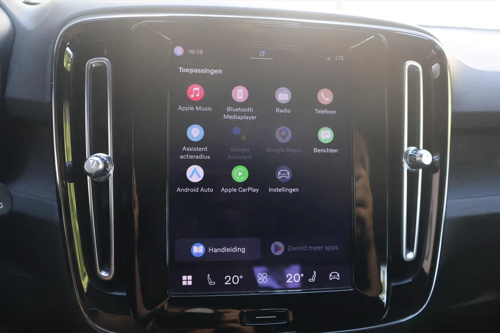 Volvo XC40 – foto 17