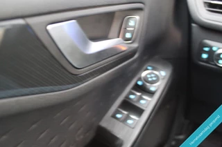 Ford Kuga – thumbnail 27