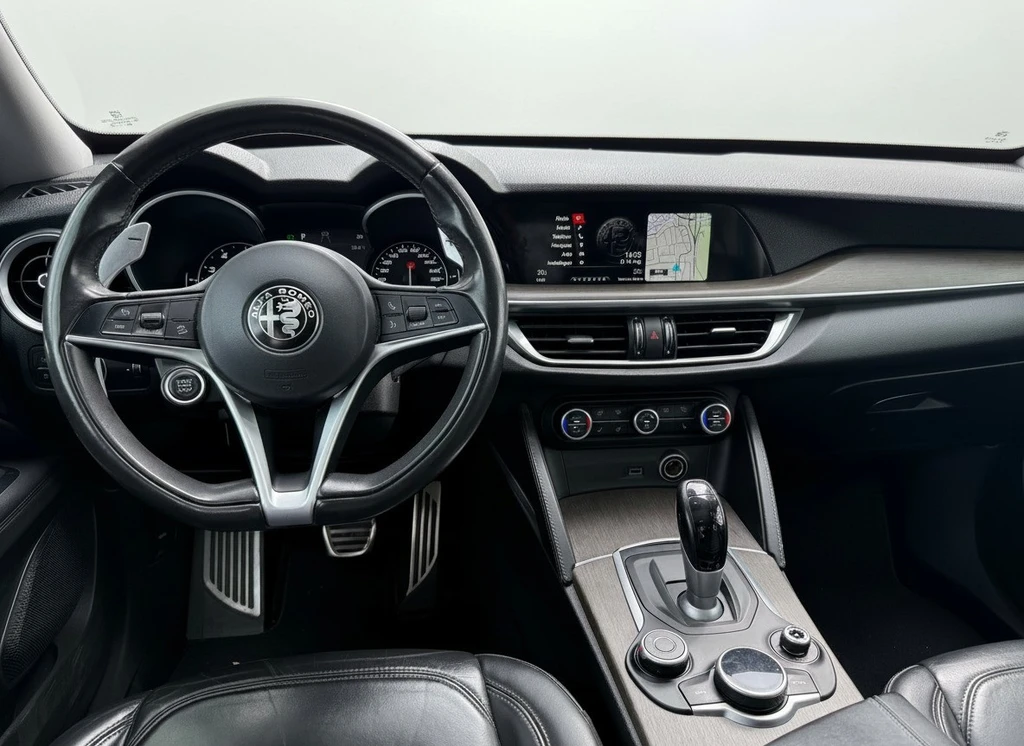 Alfa Romeo Stelvio – foto 9