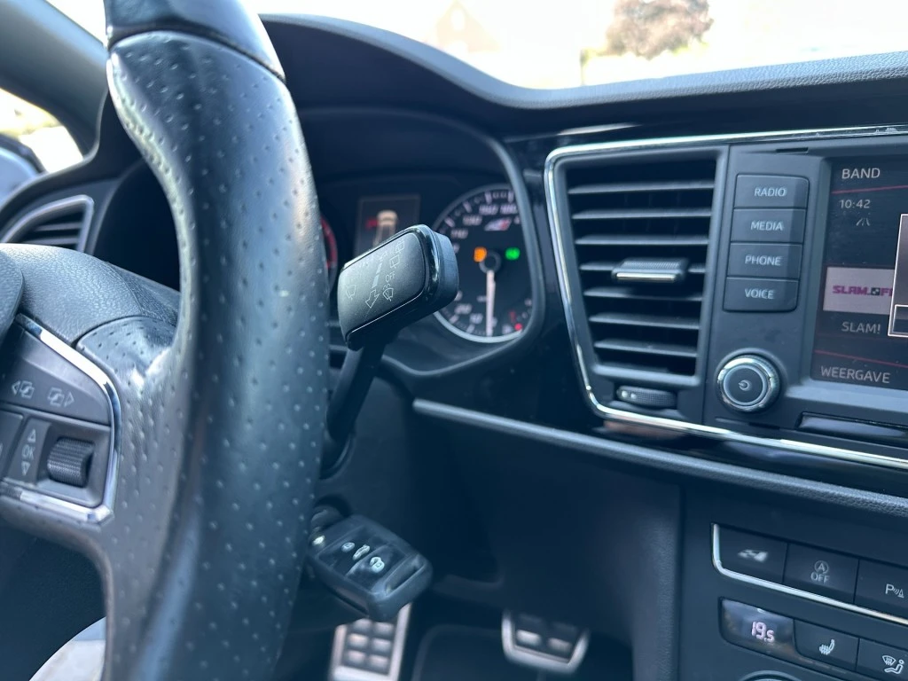 SEAT Leon – foto 16