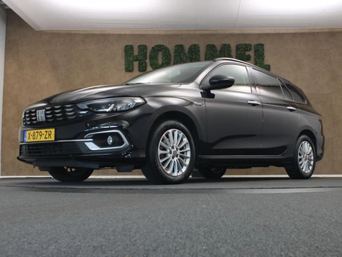 Fiat Tipo Stationwagon 1.0 Life - CAMERA - NAVIGATIE - VOLWAARDIG RESERVEWIEL - CLIMATE CONTROL - DAB AUDIO - CRUISE CONTROL - 16 INCH LICHT METALEN VERLGEN - MISTLAMPEN VOOR - 4 X ELEKTRISCHE RAMEN - VOORSTOELEN VERWARMD