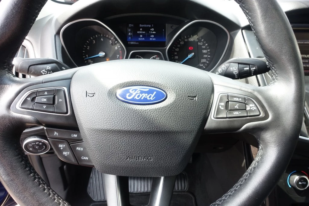 Ford Focus – foto 16