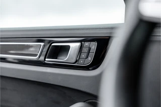 Porsche Cayenne – thumbnail 23