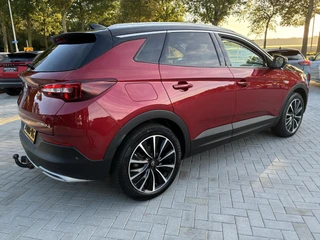 Opel Grandland X – thumbnail 4