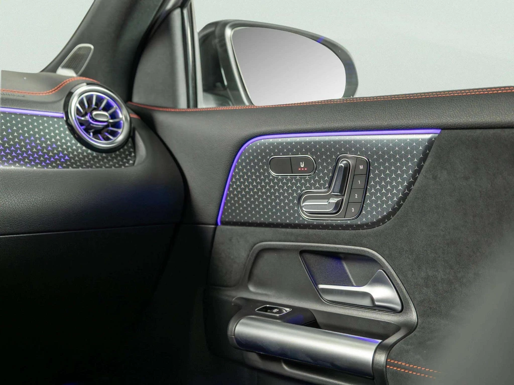 Mercedes-Benz EQA – foto 19