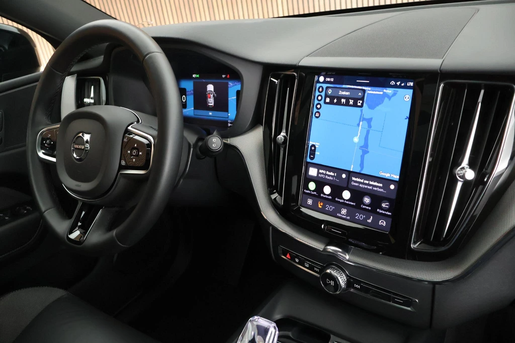 Volvo XC60 – foto 8