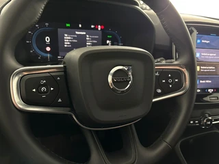 Volvo EX40 – thumbnail 8