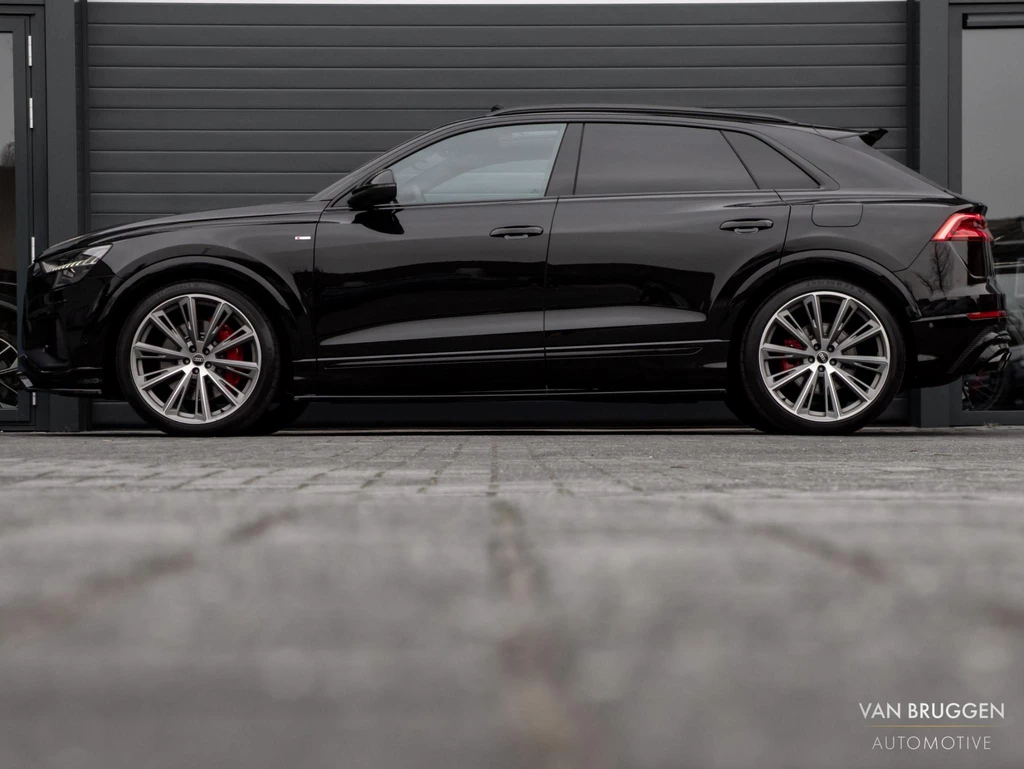 Audi Q8 – foto 5