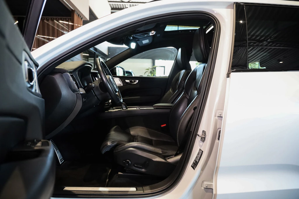 Volvo XC60 – foto 15