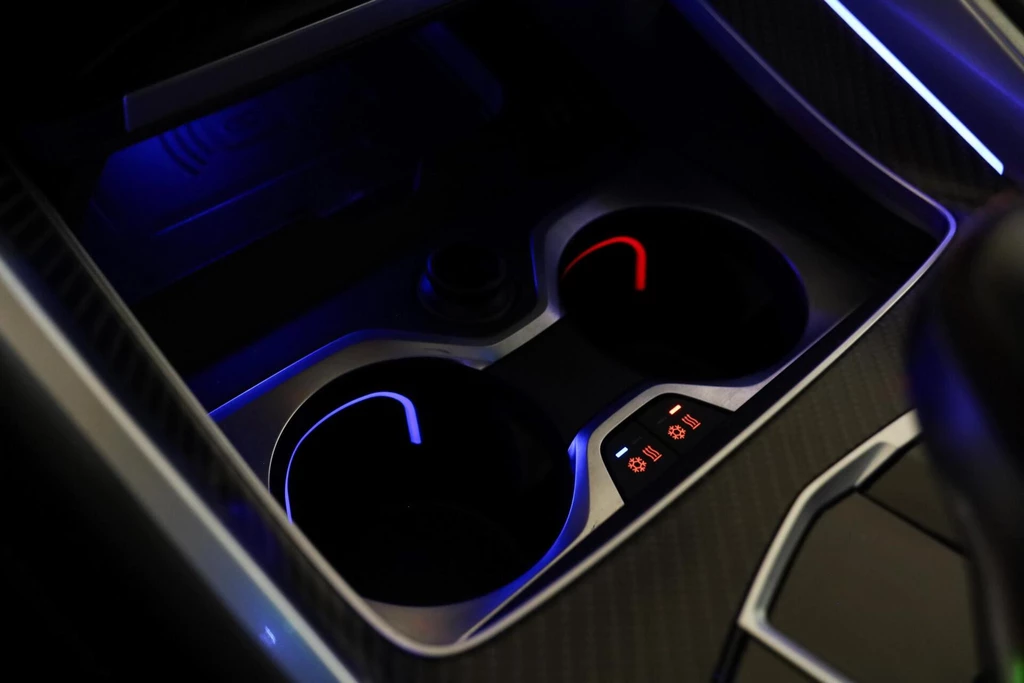 BMW XM – foto 23