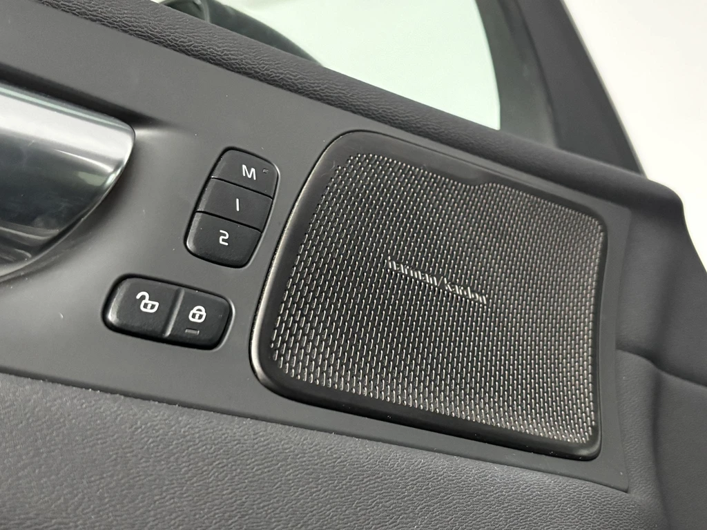 Volvo XC60 – foto 18