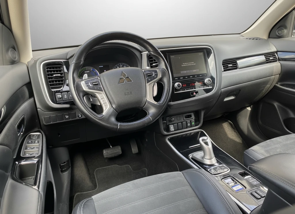 Mitsubishi Outlander – foto 15