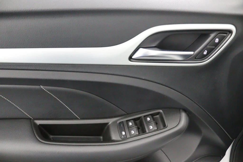 MG ZS EV – foto 44