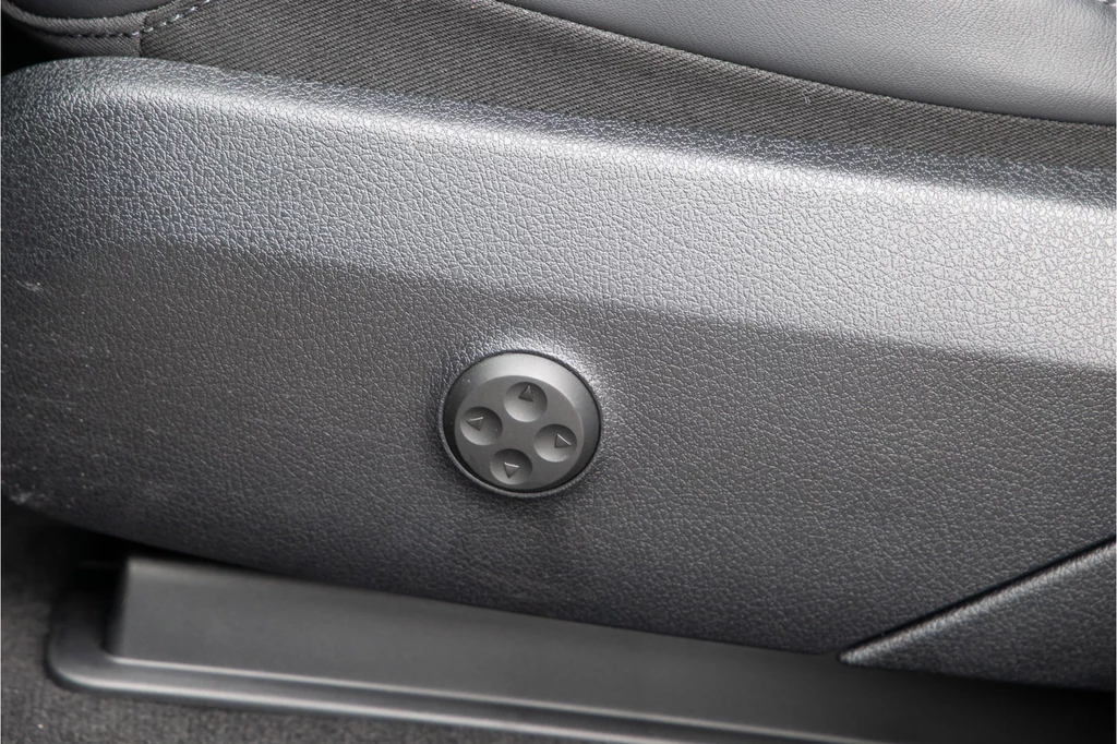 Mercedes-Benz GLC – foto 23