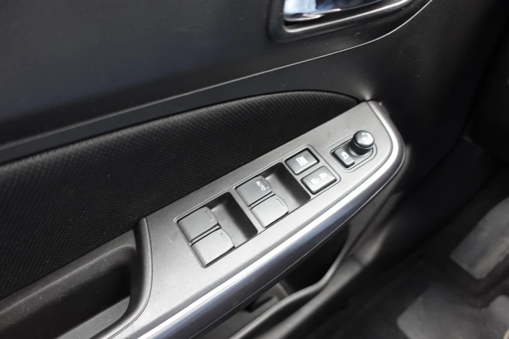 Suzuki Swift – foto 16