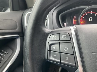 Volvo V40 – thumbnail 12