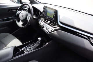 Toyota C-HR – thumbnail 9