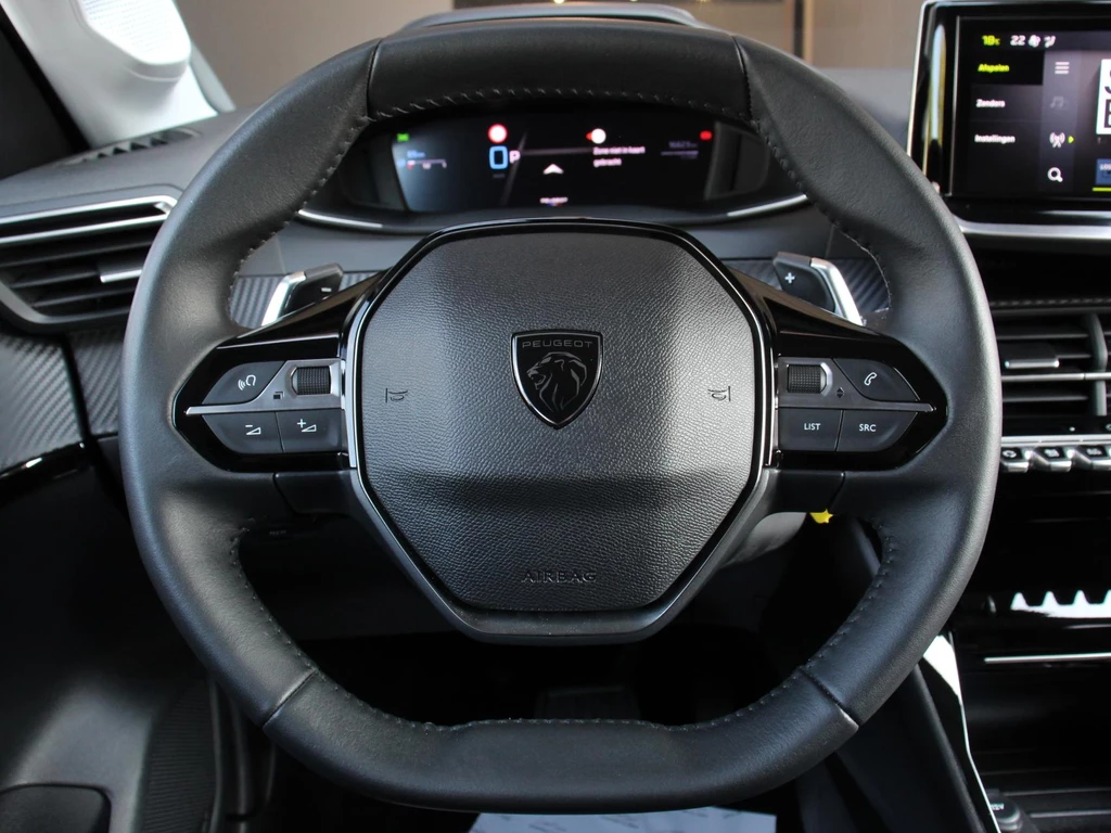 Peugeot 208 – foto 14
