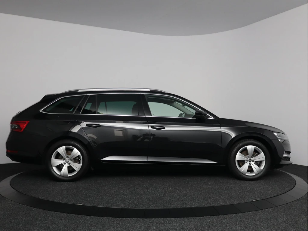Škoda Superb – foto 7