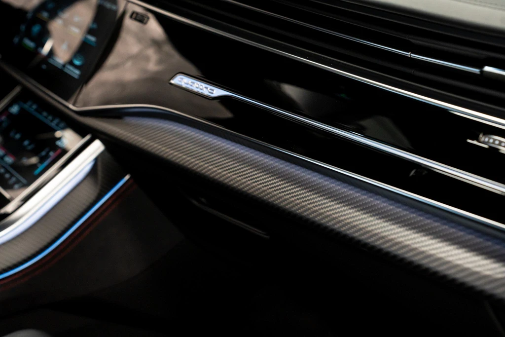Audi RSQ8 – foto 34