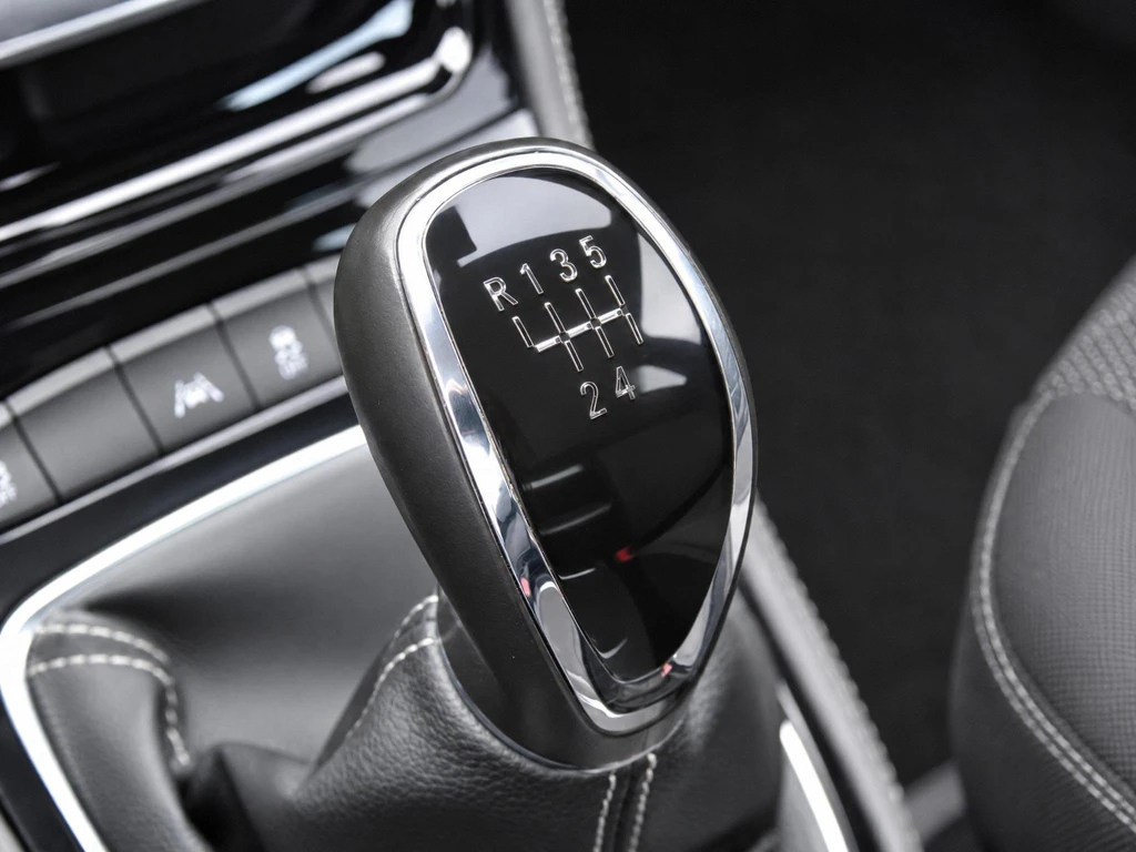 Opel Astra – foto 25